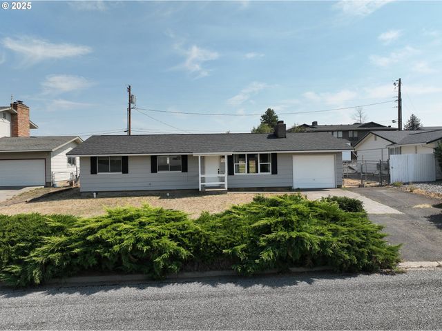 328 ALLISON Way, Goldendale, WA 98620