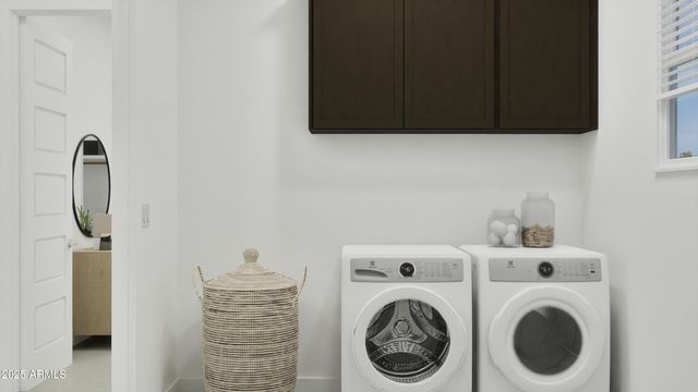 3699 E GALLATIN Way, San Tan Valley, AZ 85143