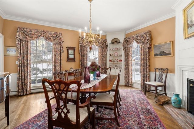 21 Wellington Lane, Belmont, MA 02478