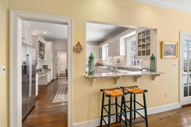 21 Wellington Lane, Belmont, MA 02478