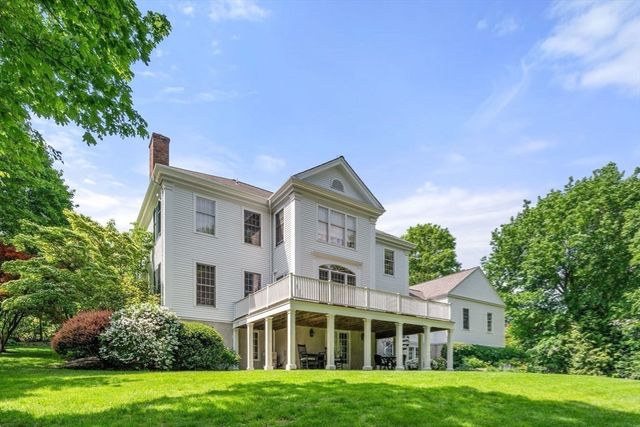 21 Wellington Lane, Belmont, MA 02478