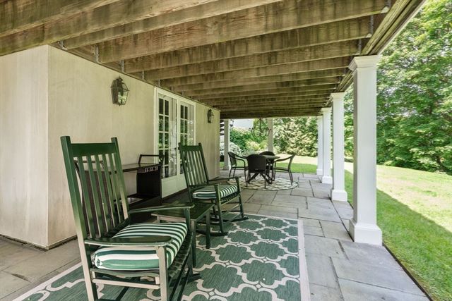 21 Wellington Lane, Belmont, MA 02478