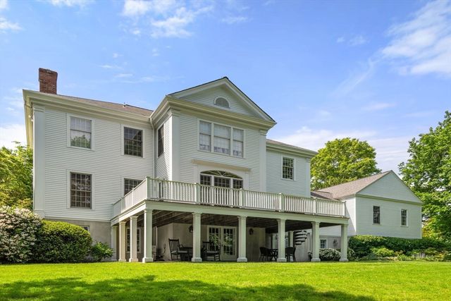 21 Wellington Lane, Belmont, MA 02478