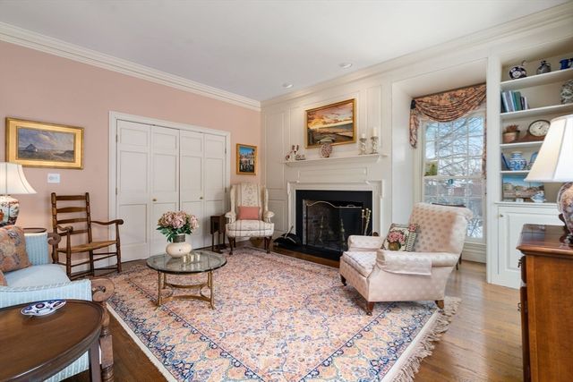 21 Wellington Lane, Belmont, MA 02478