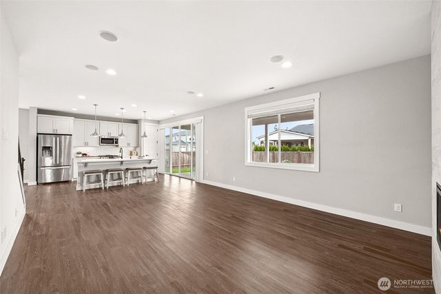 1500 E Nanevicz Avenue, Buckley, WA 98321