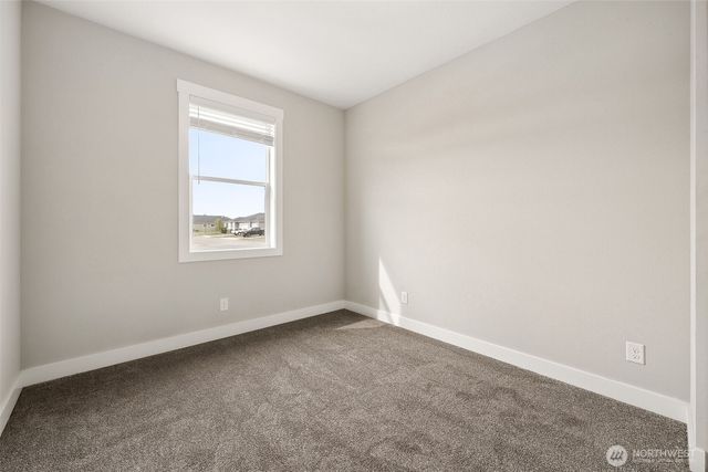 1500 E Nanevicz Avenue, Buckley, WA 98321