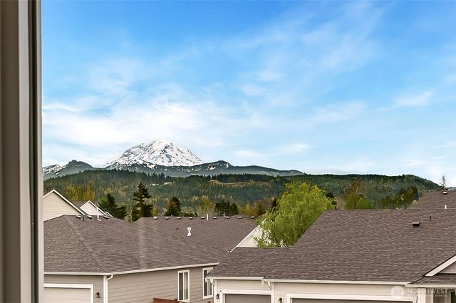 1500 E Nanevicz Avenue, Buckley, WA 98321