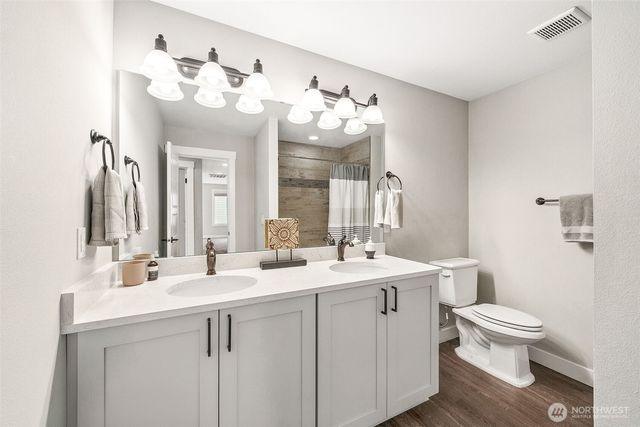 1500 E Nanevicz Avenue, Buckley, WA 98321