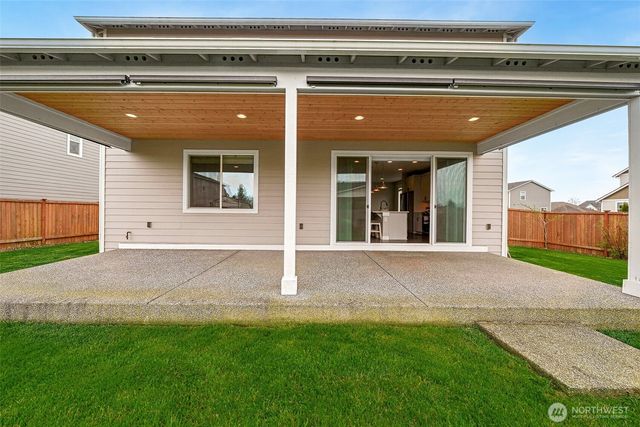 1500 E Nanevicz Avenue, Buckley, WA 98321