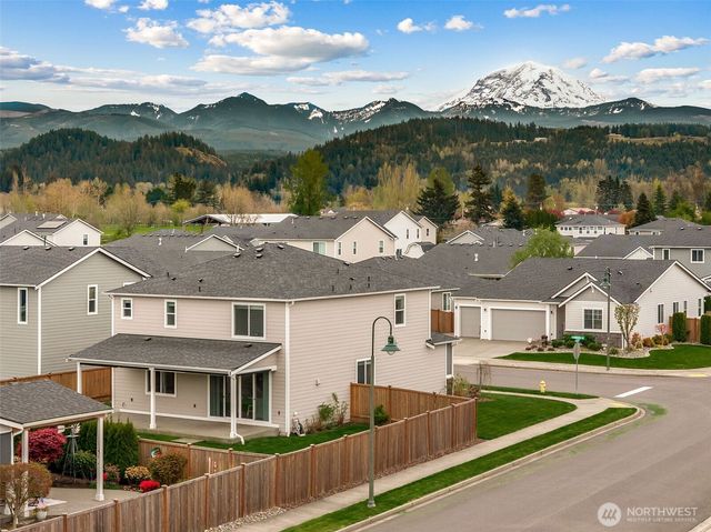 1500 E Nanevicz Avenue, Buckley, WA 98321