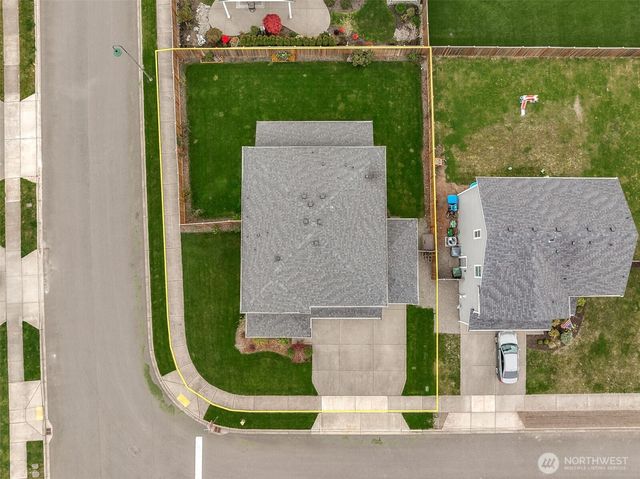 1500 E Nanevicz Avenue, Buckley, WA 98321