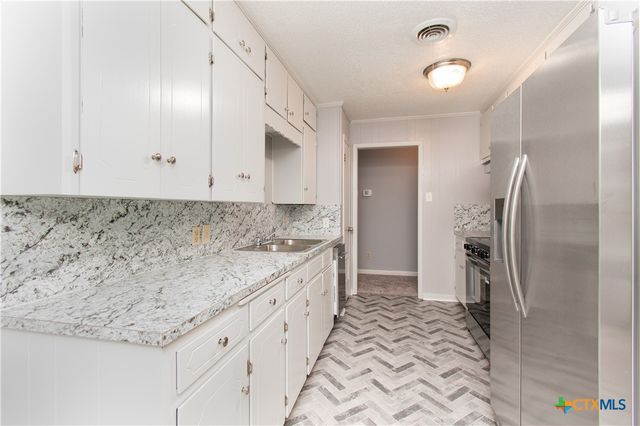 3222 Rosewood Drive, Temple, TX 76502