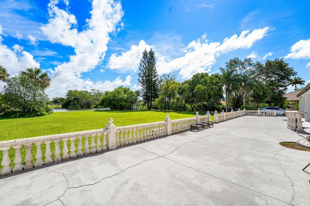 10170 Calumet Lane, Lake Worth, FL 33467