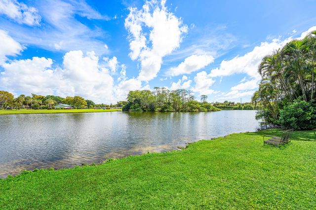 10170 Calumet Lane, Lake Worth, FL 33467