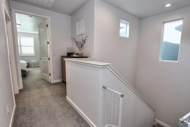 3280 Hummingbird Ct, West Sacramento, CA 95691