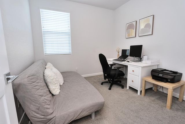 3280 Hummingbird Ct, West Sacramento, CA 95691