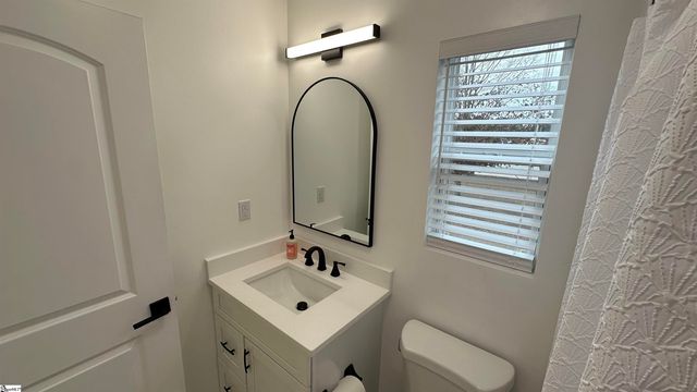 585 Cannon Ford Road, Inman, SC 29349