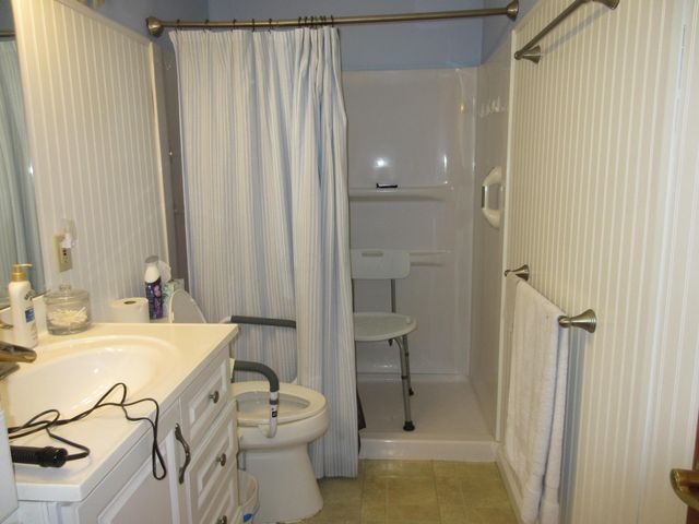 672 Saratoga Avenue, Newark, OH 43055
