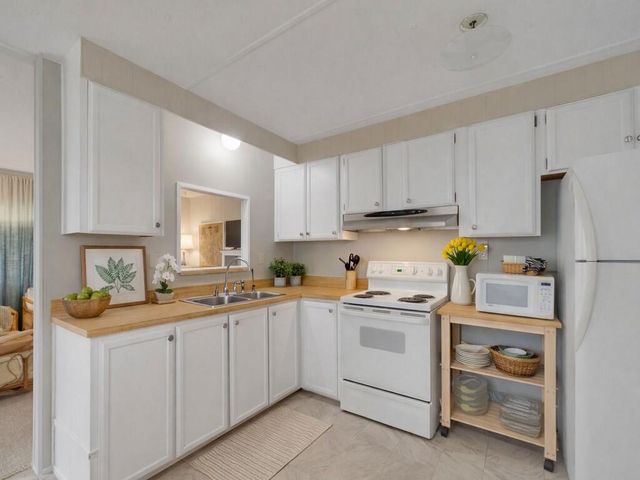 4800 SE Federal Highway 145, Stuart, FL 34997