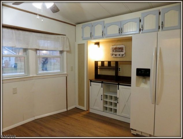 46 Orchard Street, Unit 2 2, Newton Town, NJ 07860