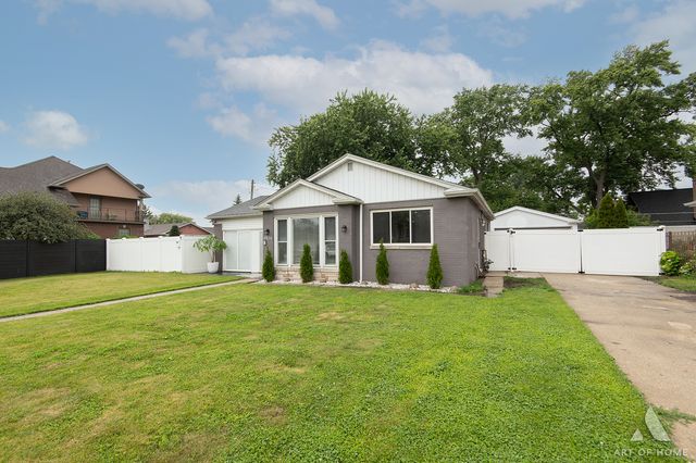 4826 N Prospect Avenue, Norridge, IL 60706