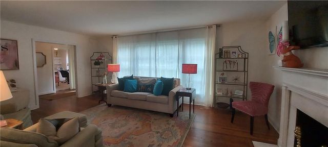 4522 Wieuca Road NE, Atlanta, GA 30342