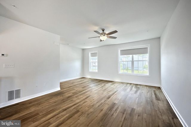 26 PACER DR, Hanover, PA 17331