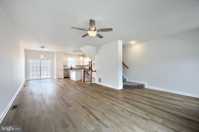 26 PACER DR, Hanover, PA 17331