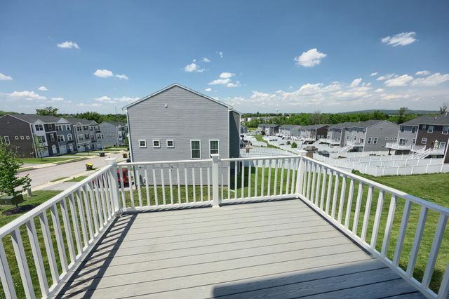 26 PACER DR, Hanover, PA 17331