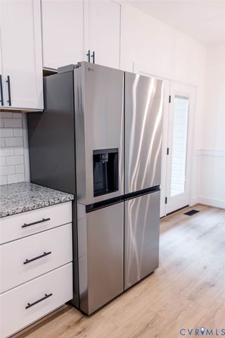 157 Barringer Ln, Bumpass, VA 23024