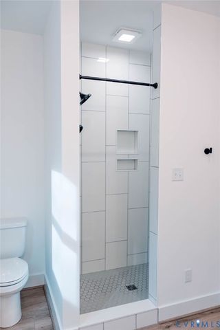 157 Barringer Ln, Bumpass, VA 23024