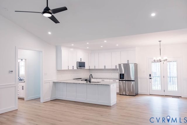 157 Barringer Ln, Bumpass, VA 23024