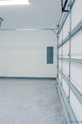 157 Barringer Ln, Bumpass, VA 23024