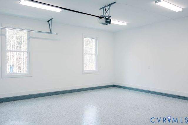 157 Barringer Ln, Bumpass, VA 23024