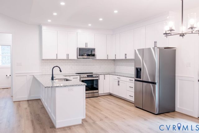 157 Barringer Ln, Bumpass, VA 23024