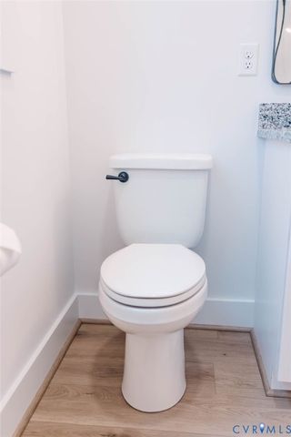 157 Barringer Ln, Bumpass, VA 23024