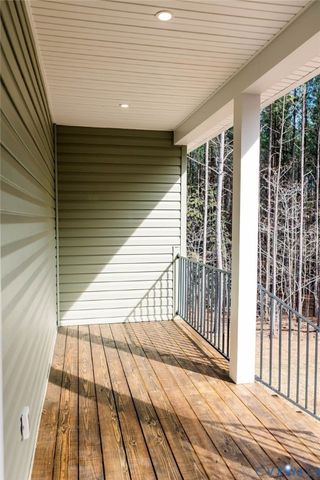 157 Barringer Ln, Bumpass, VA 23024