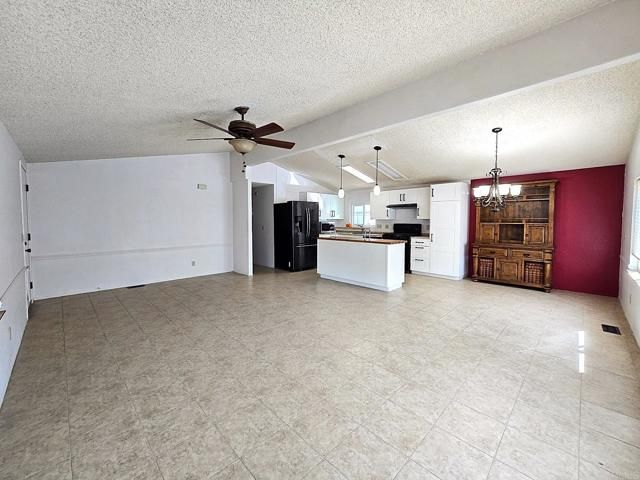 1212 H St 95, Ramona, CA 92065