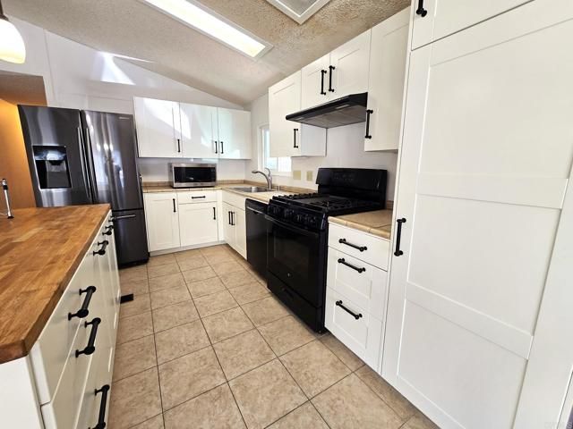 1212 H St 95, Ramona, CA 92065