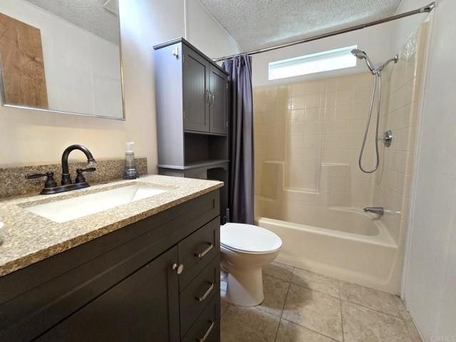 1212 H St 95, Ramona, CA 92065