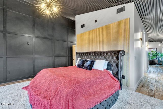 817 Neva View Lane, Mountain City, TN 37683