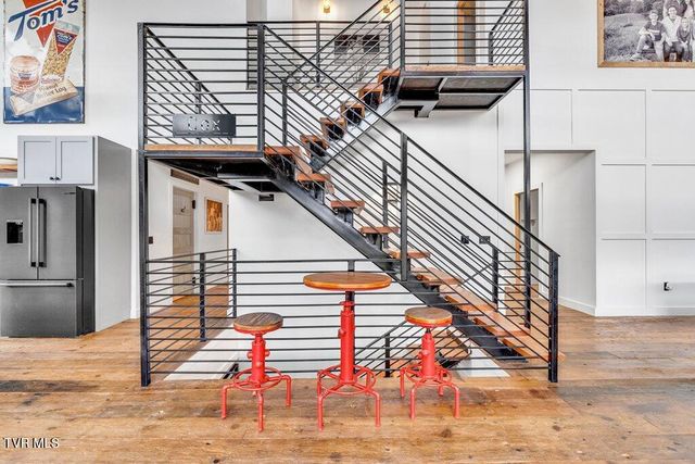 817 Neva View Lane, Mountain City, TN 37683