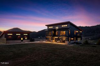 817 Neva View Lane, Mountain City, TN 37683