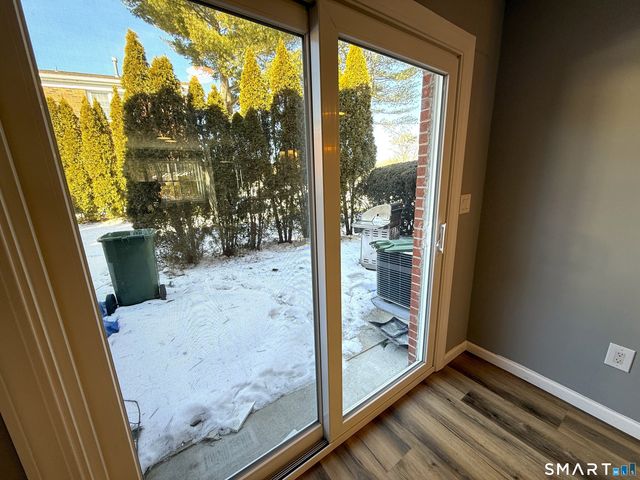 46 Salem Walk 46, Milford, CT 06460