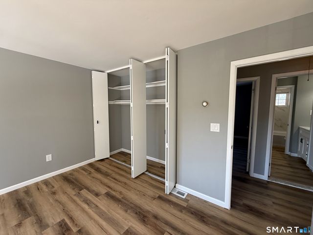 46 Salem Walk 46, Milford, CT 06460