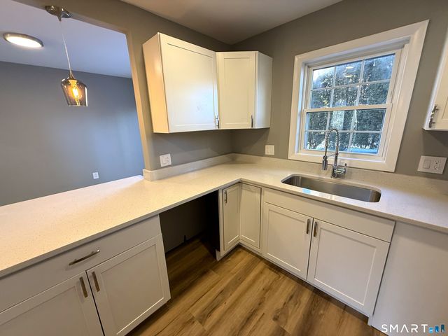 46 Salem Walk 46, Milford, CT 06460