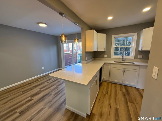 46 Salem Walk 46, Milford, CT 06460