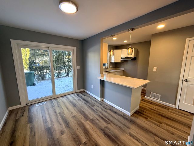 46 Salem Walk 46, Milford, CT 06460