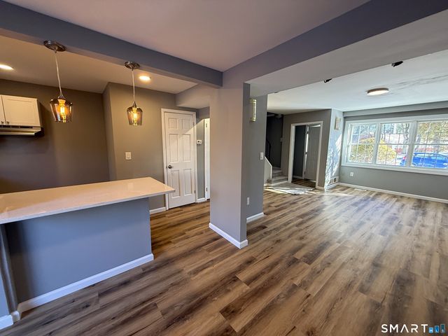 46 Salem Walk 46, Milford, CT 06460