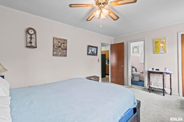 146 CIRCLE Drive, Springfield, IL 62703